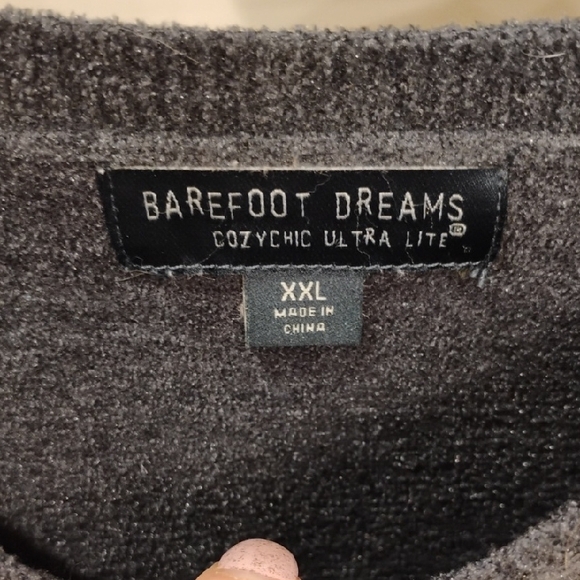 Barefoot Dreams CozyChic Ultra Lite Navy V-Neck Sweater Size XXL - Picture 3 of 9